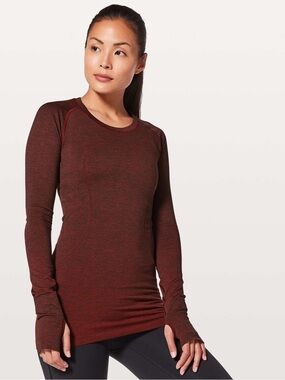 Lululemon Swiftly Tech Long Sleeve Crew
Lulu Red / Black Size 4 EUC